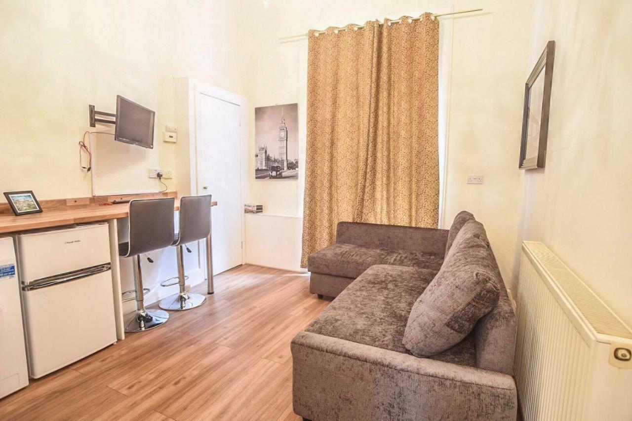Edinburgh Ground Floor City Centre Flat Close To Princess Street Экстерьер фото