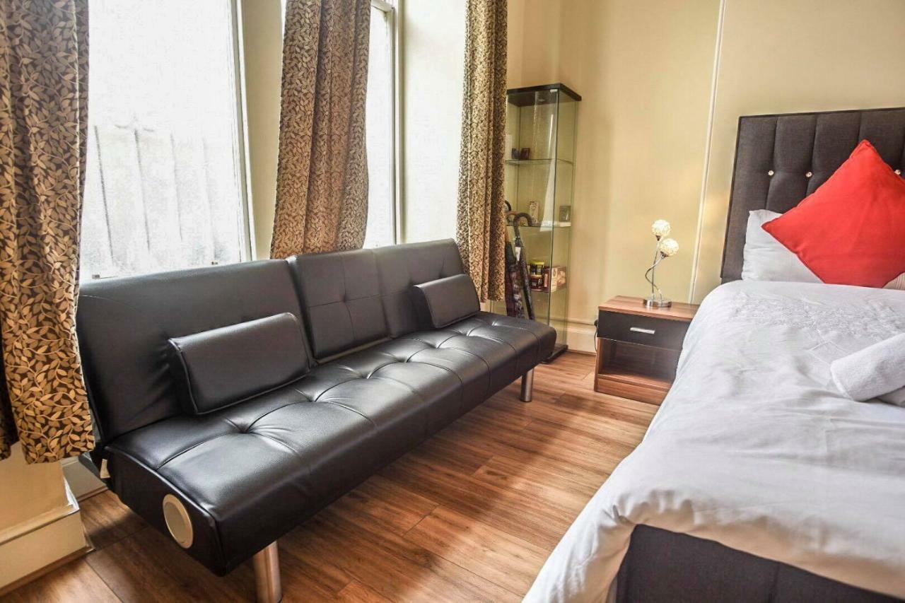 Edinburgh Ground Floor City Centre Flat Close To Princess Street Экстерьер фото