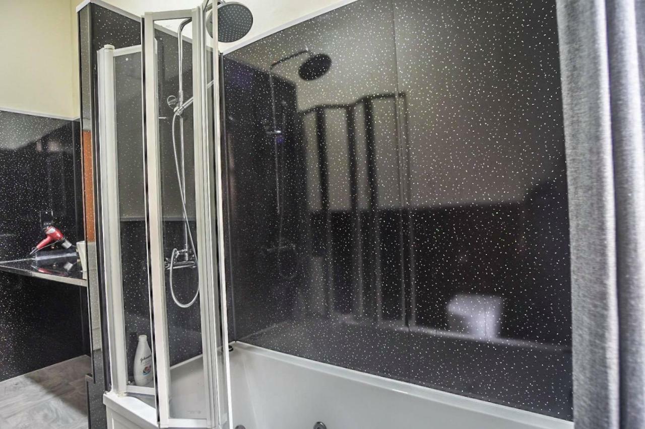 Edinburgh Ground Floor City Centre Flat Close To Princess Street Экстерьер фото