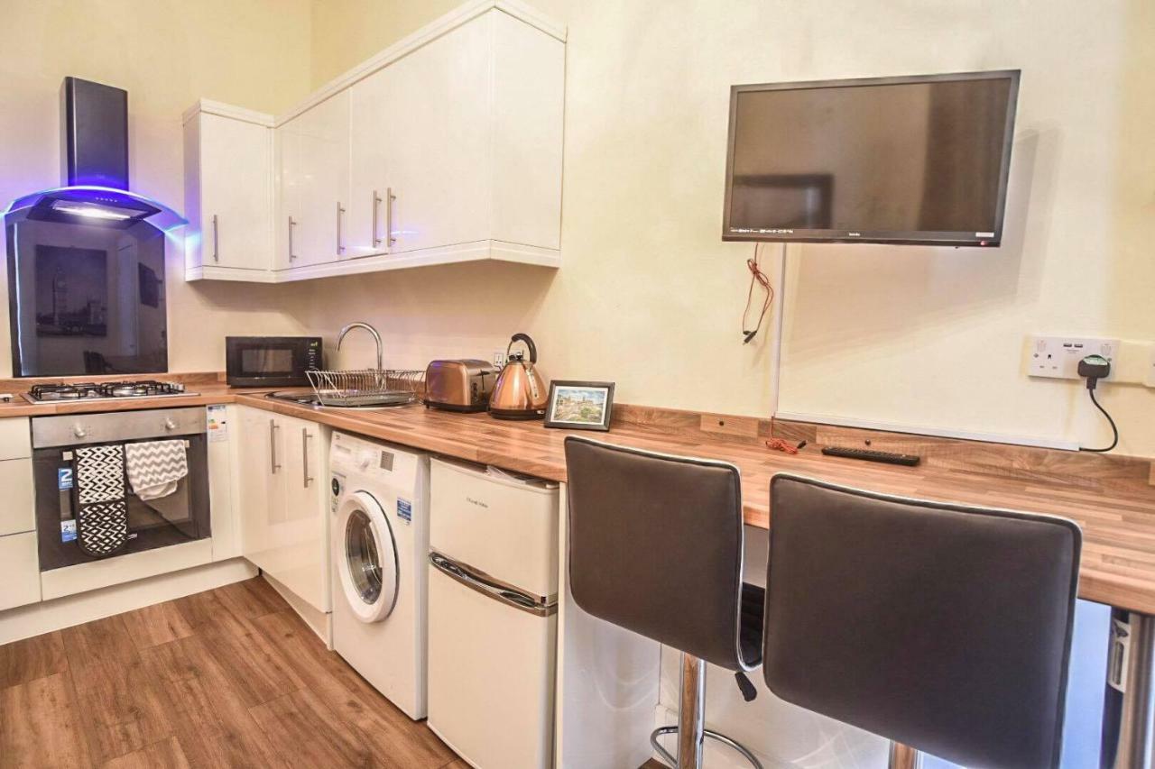 Edinburgh Ground Floor City Centre Flat Close To Princess Street Экстерьер фото